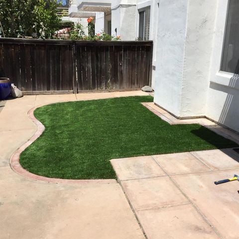 16152 Avenida Venusto 4, San Diego, CA 92128