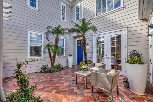 19229 Beckonridge Lane, Huntington Beach, CA 92648