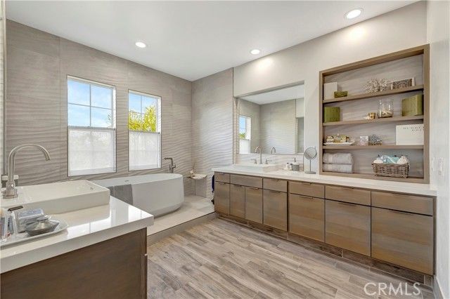 19229 Beckonridge Lane, Huntington Beach, CA 92648