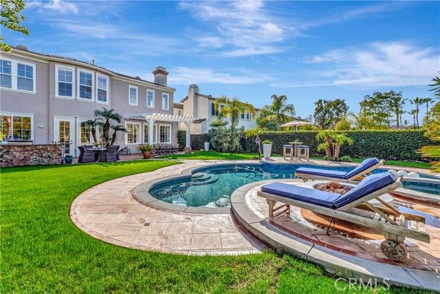 19229 Beckonridge Lane, Huntington Beach, CA 92648