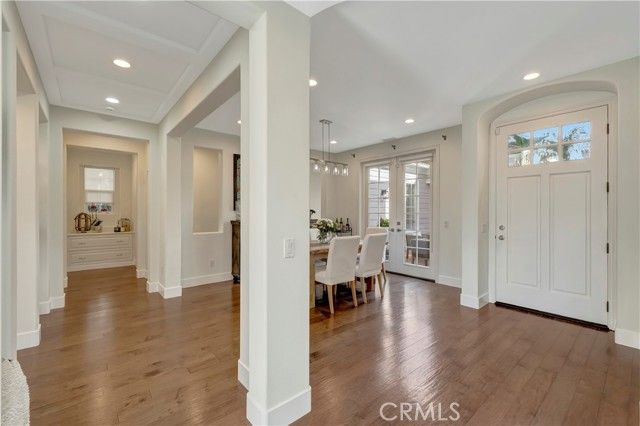 19229 Beckonridge Lane, Huntington Beach, CA 92648