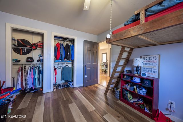 196 Akins Rd, Tellico Plains, TN 37385