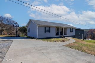 196 Akins Rd, Tellico Plains, TN 37385