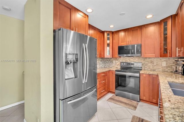 2282 SW 87th Ter, Miramar, FL 33025