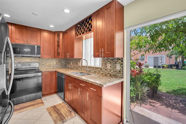 2282 SW 87th Ter, Miramar, FL 33025