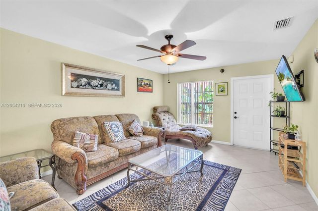 2282 SW 87th Ter, Miramar, FL 33025