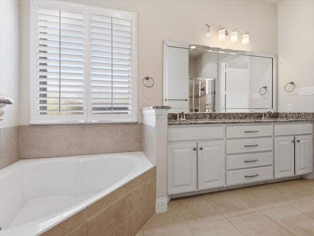 291 Moorland Drive, Richardson, TX 75080