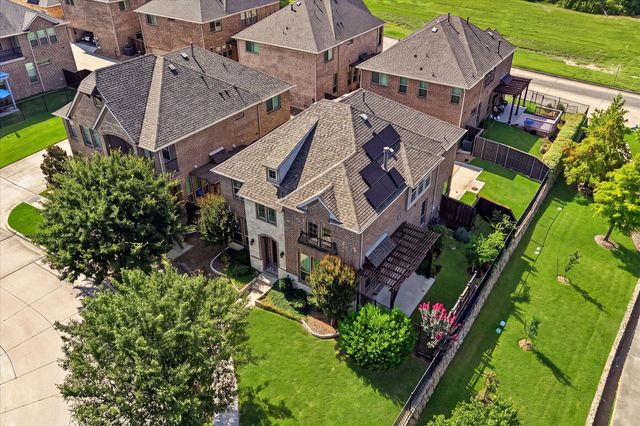 291 Moorland Drive, Richardson, TX 75080