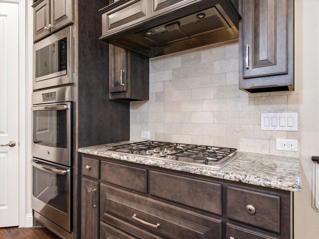 291 Moorland Drive, Richardson, TX 75080