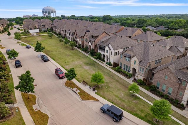 291 Moorland Drive, Richardson, TX 75080