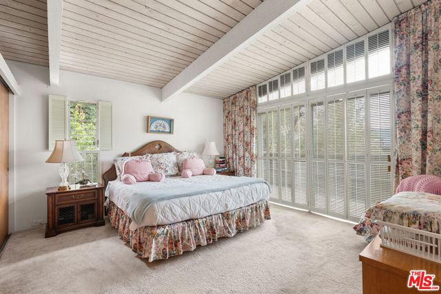 2320 Westridge Road, Los Angeles, CA 90049