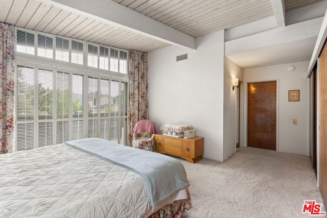 2320 Westridge Road, Los Angeles, CA 90049