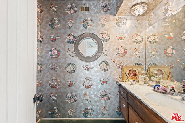 2320 Westridge Road, Los Angeles, CA 90049