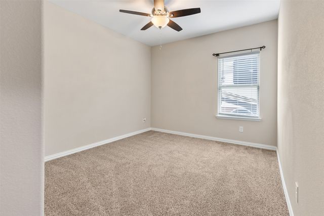 8112 Lakeshore Drive, Kemp, TX 75143