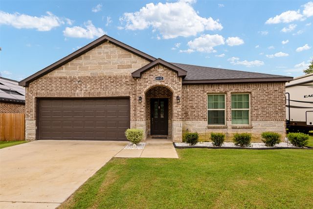 8112 Lakeshore Drive, Kemp, TX 75143