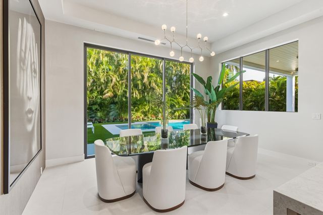 450 NE Spanish Court, Boca Raton, FL 33432