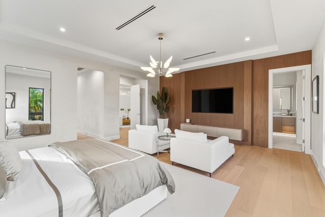 450 NE Spanish Court, Boca Raton, FL 33432