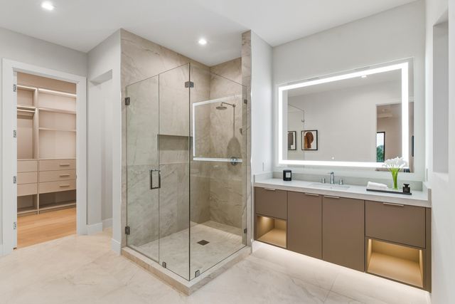 450 NE Spanish Court, Boca Raton, FL 33432