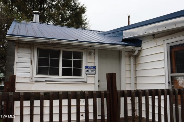 6250 Josephine Road, Norton, VA 24273