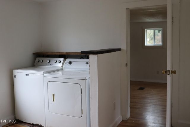 6250 Josephine Road, Norton, VA 24273