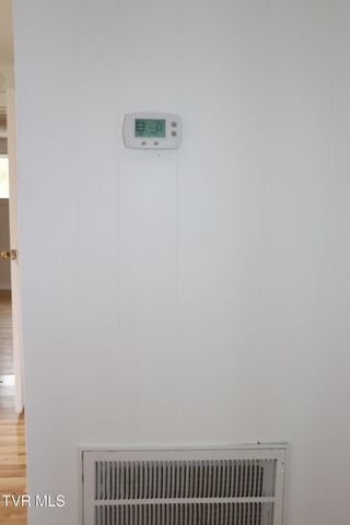 6250 Josephine Road, Norton, VA 24273