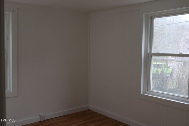 6250 Josephine Road, Norton, VA 24273