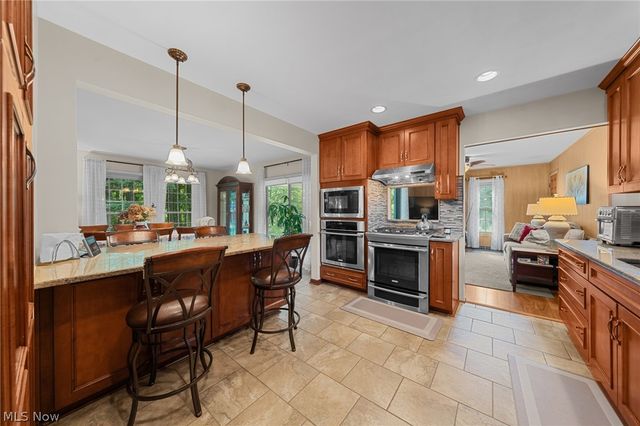 3270 Harris Road, Broadview Heights, OH 44147
