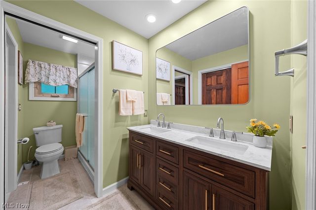 3270 Harris Road, Broadview Heights, OH 44147