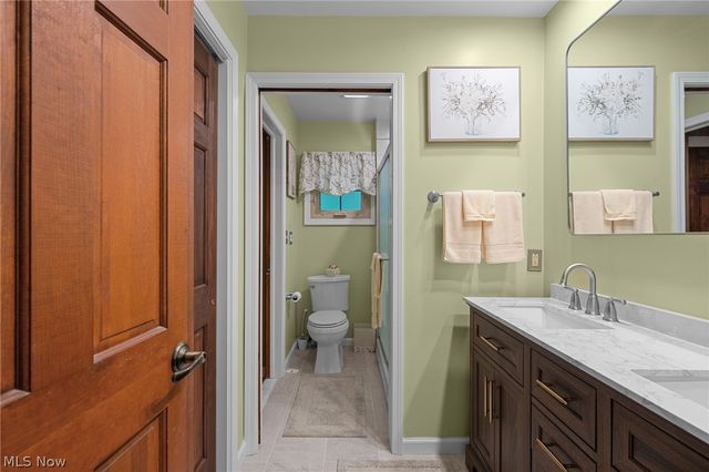 3270 Harris Road, Broadview Heights, OH 44147