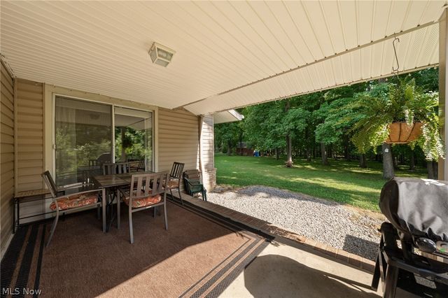 3270 Harris Road, Broadview Heights, OH 44147
