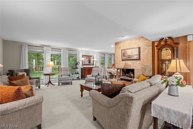 3270 Harris Road, Broadview Heights, OH 44147