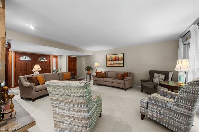 3270 Harris Road, Broadview Heights, OH 44147