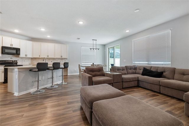 16720 MOONER PLANK CIRCLE, Wimauma, FL 33598