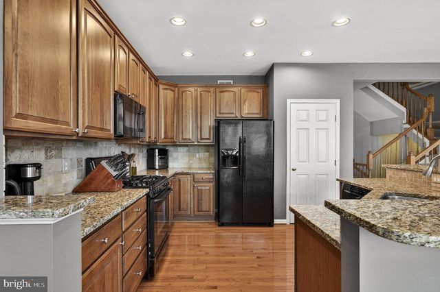 19189 KEPHARTS MILL TER, Leesburg, VA 20176