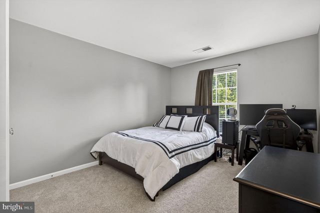 19189 KEPHARTS MILL TER, Leesburg, VA 20176