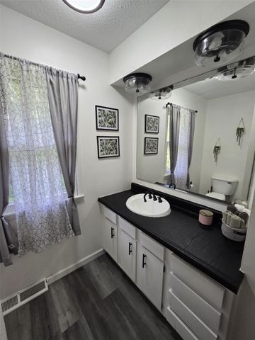 4600 Aspen Drive, West Des Moines, IA 50265