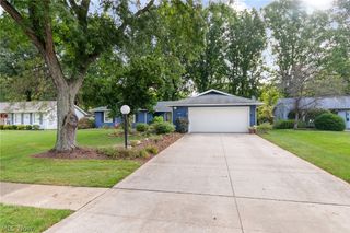 6169 Hickory Trail, North Ridgeville, OH 44039