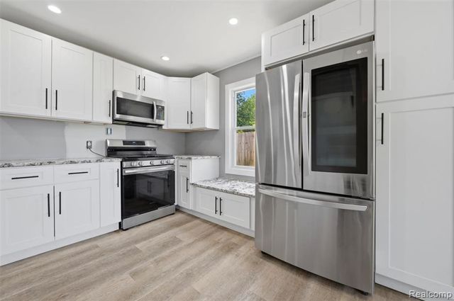 35501 Glen Street, Westland, MI 48186