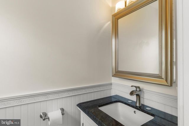 907 PRESTON CT, Blackwood, NJ 08012