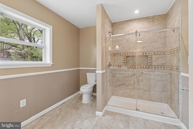12437 EASTERN AVE, Baltimore, MD 21220