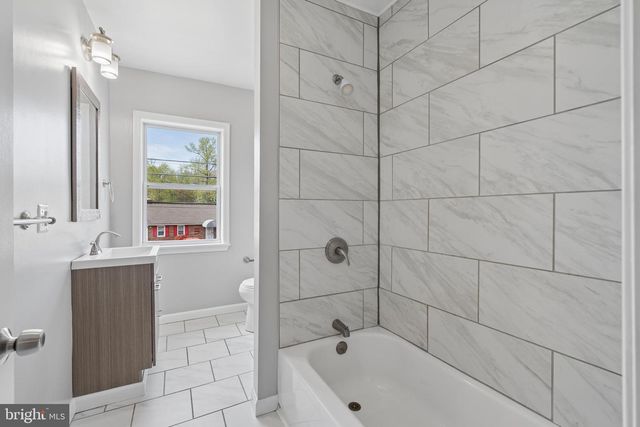 12437 EASTERN AVE, Baltimore, MD 21220