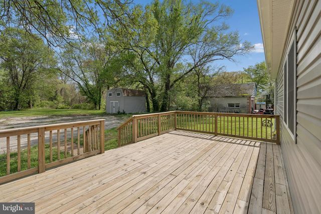 12437 EASTERN AVE, Baltimore, MD 21220