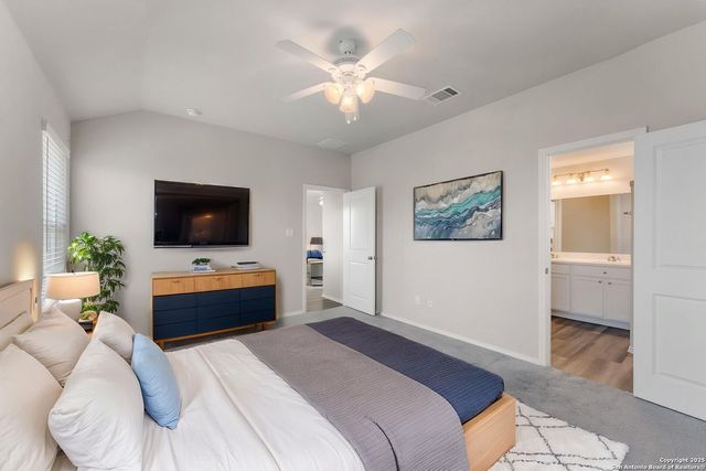 1869 Abigail Ln, New Braunfels, TX 78130