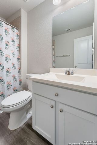 1869 Abigail Ln, New Braunfels, TX 78130