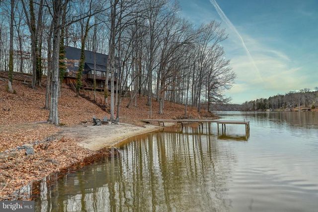 7313 OAKWOOD DR, Orange, VA 22960