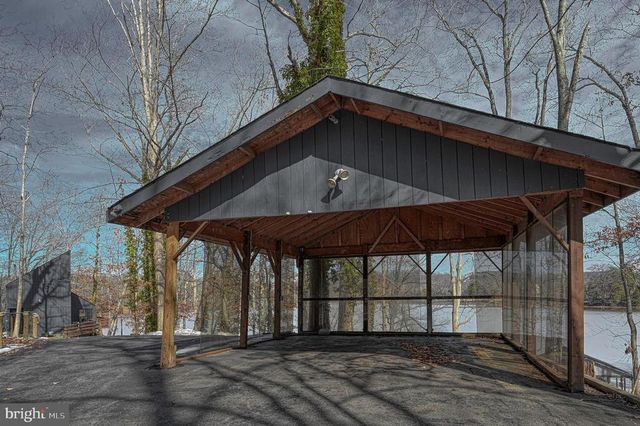 7313 OAKWOOD DR, Orange, VA 22960