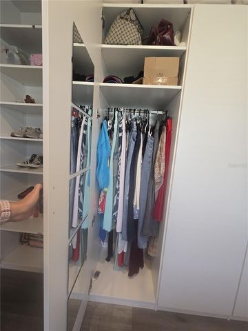 8052 GREENWAY AVENUE, Wesley Chapel, FL 33544