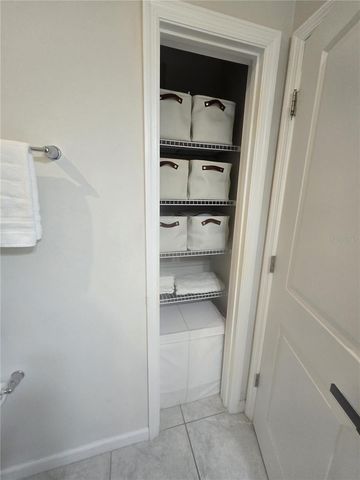 8052 GREENWAY AVENUE, Wesley Chapel, FL 33544