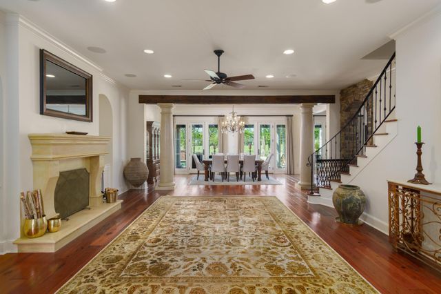 65 Pecan Acres, Hattiesburg, MS 39402