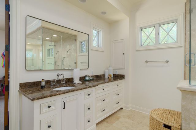 65 Pecan Acres, Hattiesburg, MS 39402